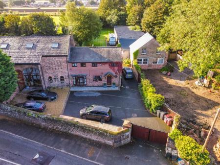 dji_fly_20230929_093512_371_1695976585798_photo_op