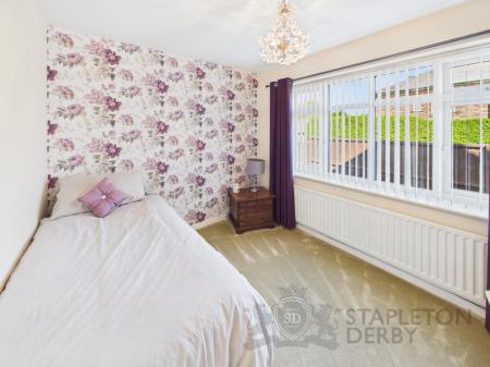 CAM04720G0-PR0213-STILL006.jpg
