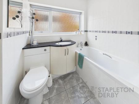 CAM03007G0-PR0220-STILL001.jpg