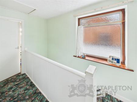 CAM04720G0-PR0164-STILL016.jpg
