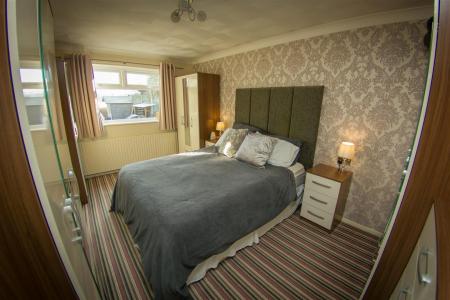 Hardcastle 54 L40 4BQ-6.jpg