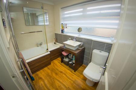 Hardcastle 54 L40 4BQ-1.jpg