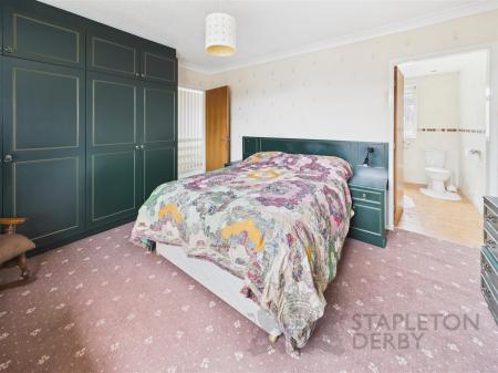 CAM04720G0-PR0183-STILL005.jpg