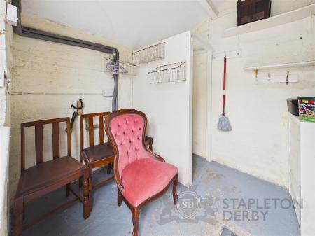 CAM04645G0-PR0119-STILL013.jpg