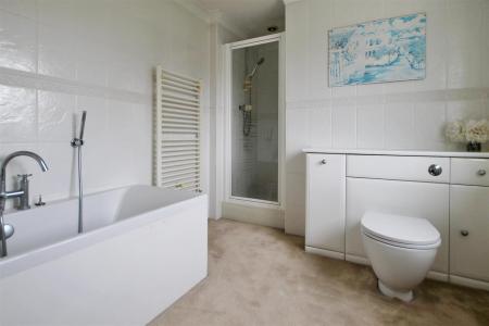 9017395-102944-133848842019175952-e5c65fb5-3494-1a