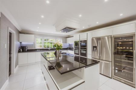 Kitchen.jpg