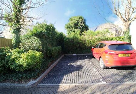 Parking.jpeg