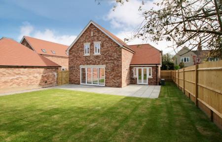 Plot 3 Rear.jpeg