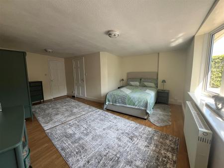 bedroom.jpg