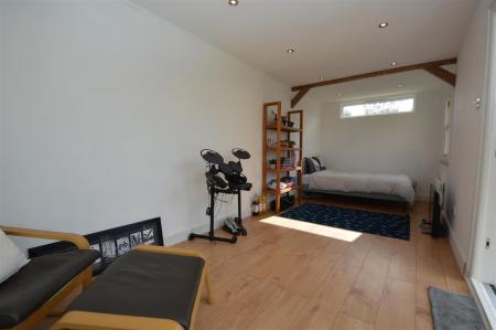 19 Hanging Hill Lane.jpg