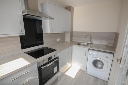 Kitchen 1.jpg