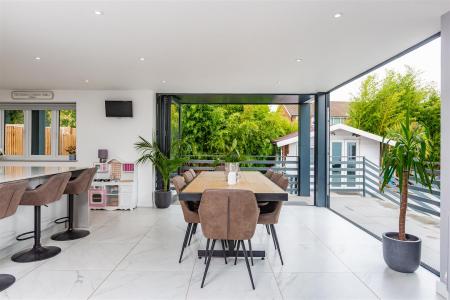 The White House-HRNWM33.jpg