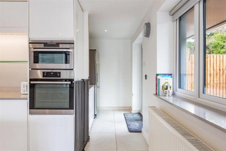 The White House-HRNWM36.jpg