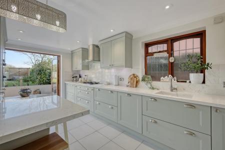 img_2817_13 copy 2.jpg