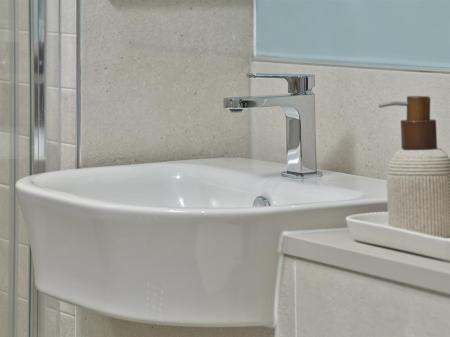 252242 Kelvedon  -  (7).jpg