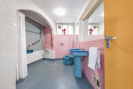 additional-04-shower-room (1).png