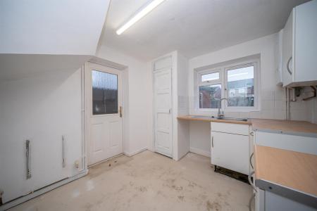 20-Ritcroft-Close-1002.jpg