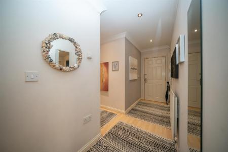 70-Longman-Court-3376.jpg