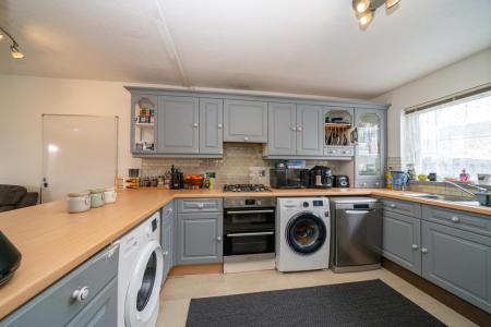 103-Argyll-Road-01602.jpg