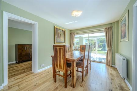 20-Tannsfield-Drive-1017.jpg