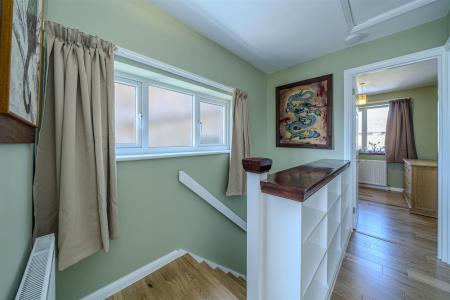 20-Tannsfield-Drive-1005.jpg