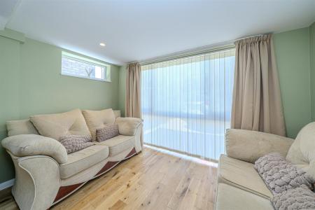 20-Tannsfield-Drive-1016.jpg