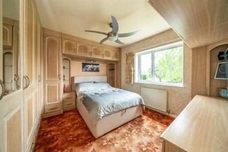 8-Dagnall-Road-1013.jpg