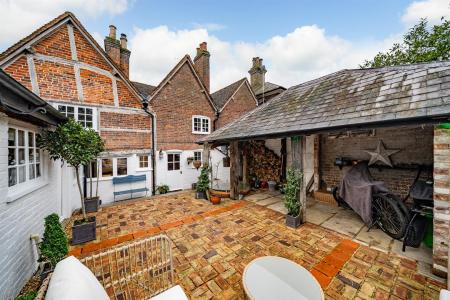 Pilgrims-Cottage-10.jpg