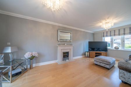 355-Chambersbury-Lane-04616.jpg