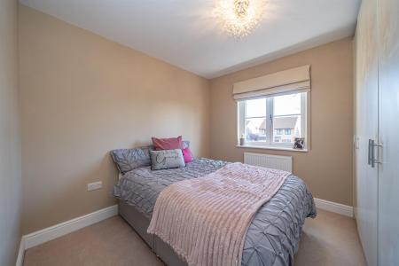 355-Chambersbury-Lane-04569.jpg