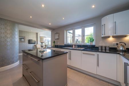 355-Chambersbury-Lane-04655.jpg