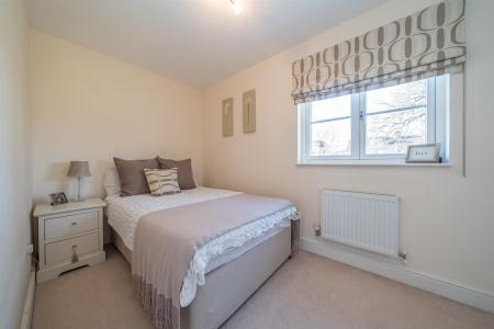 355-Chambersbury-Lane-04602.jpg