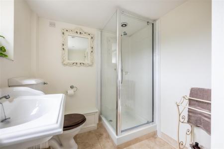 250826 - 1 Chuch Lane, Eaton Bray - 72.jpg
