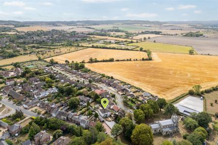 250826 - 1 Chuch Lane, Eaton Bray - 37.jpg