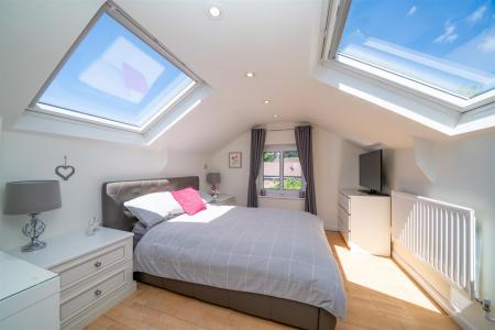 57-Hillfield-Road-7.jpg