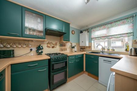 21-Charlesworth-Close-1553.jpg