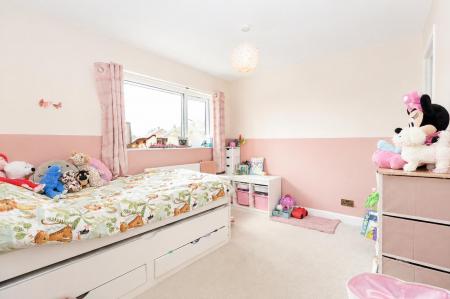 Bedroom 2.png