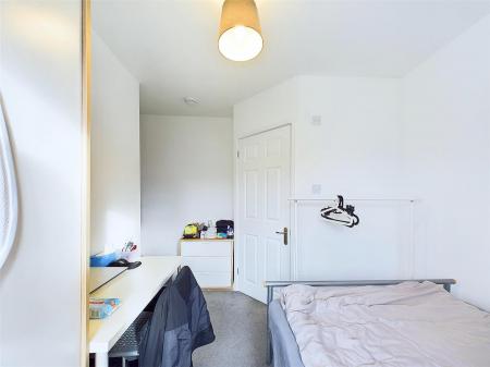 CAM03736G0-PR0062-STILL012.jpg