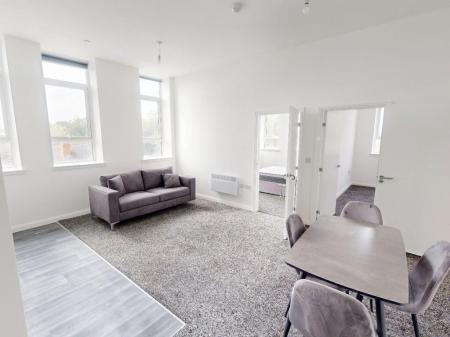 Lounge/Kitchen Area