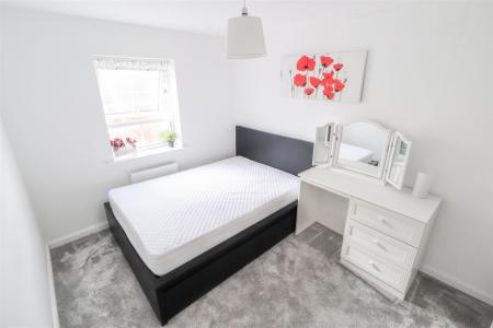 6 Brambling Avenue-2.jpg
