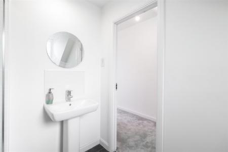 6 Brambling Avenue-7.jpg