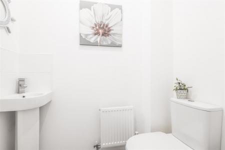 6 Brambling Avenue-31.jpg
