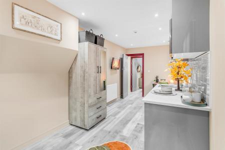 26 Ellys Road, Coventry, CV1 4EW (139).jpg