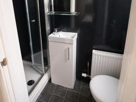 Room 1, en-suite