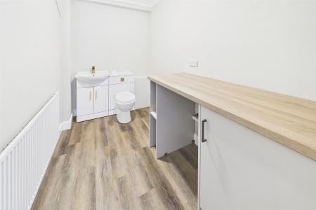 W/C-Utility Room