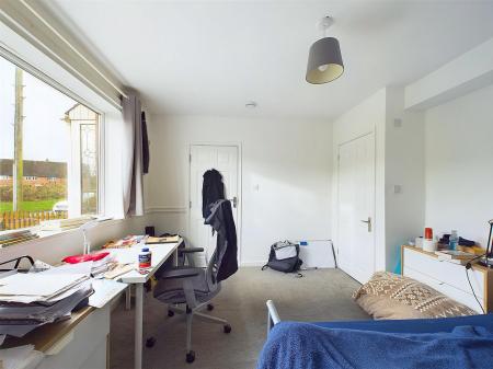 CAM03736G0-PR0062-STILL002.jpg