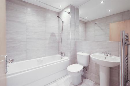 18 Caister Hall-9.jpg