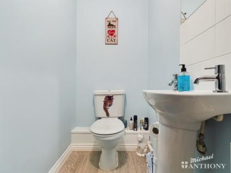 CAM02773G0-PR0046-ST