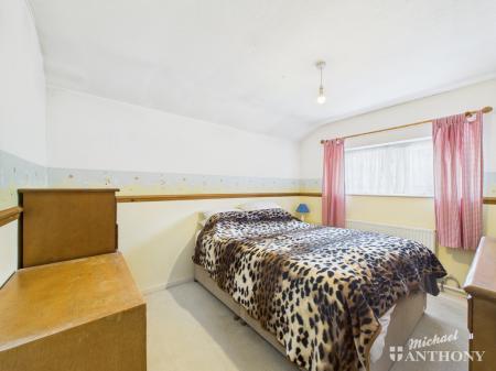 CAM02773G0-PR0342-ST