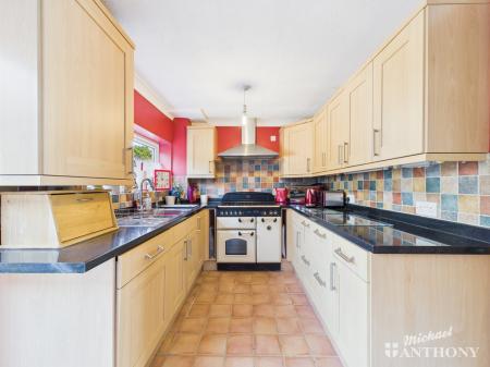 CAM02773G0-PR0342-ST